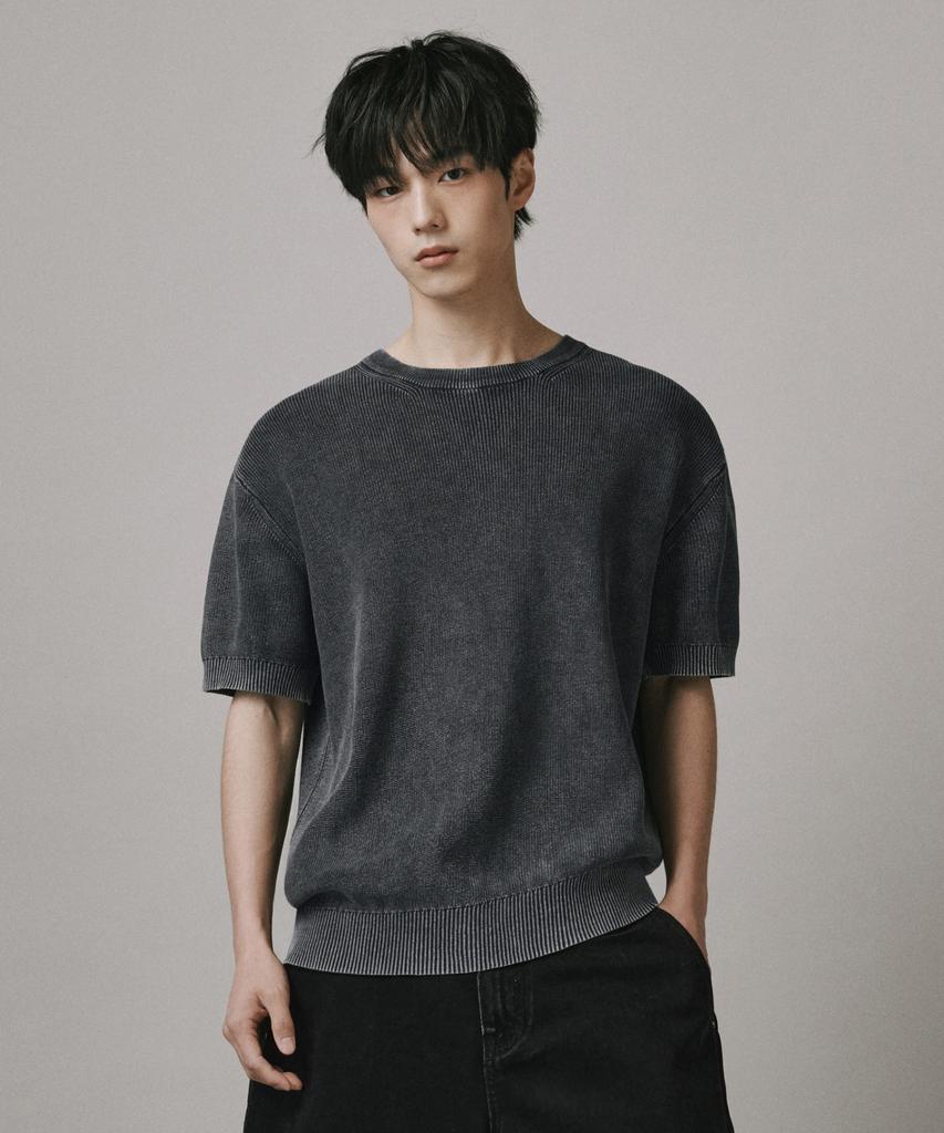 Beodeonteu Pigment Washed Round Neck Knit [Charcoal]