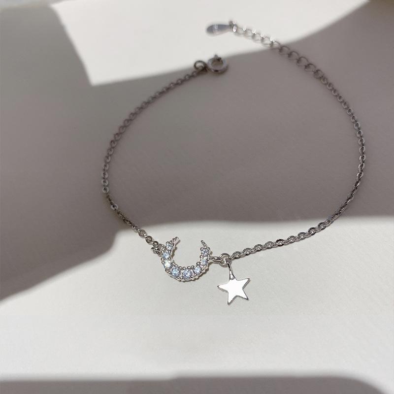 Star Moon Girlfriend Sweet Bracelet Girl Niche Cold Wind Design Advanced Sense Light Luxury