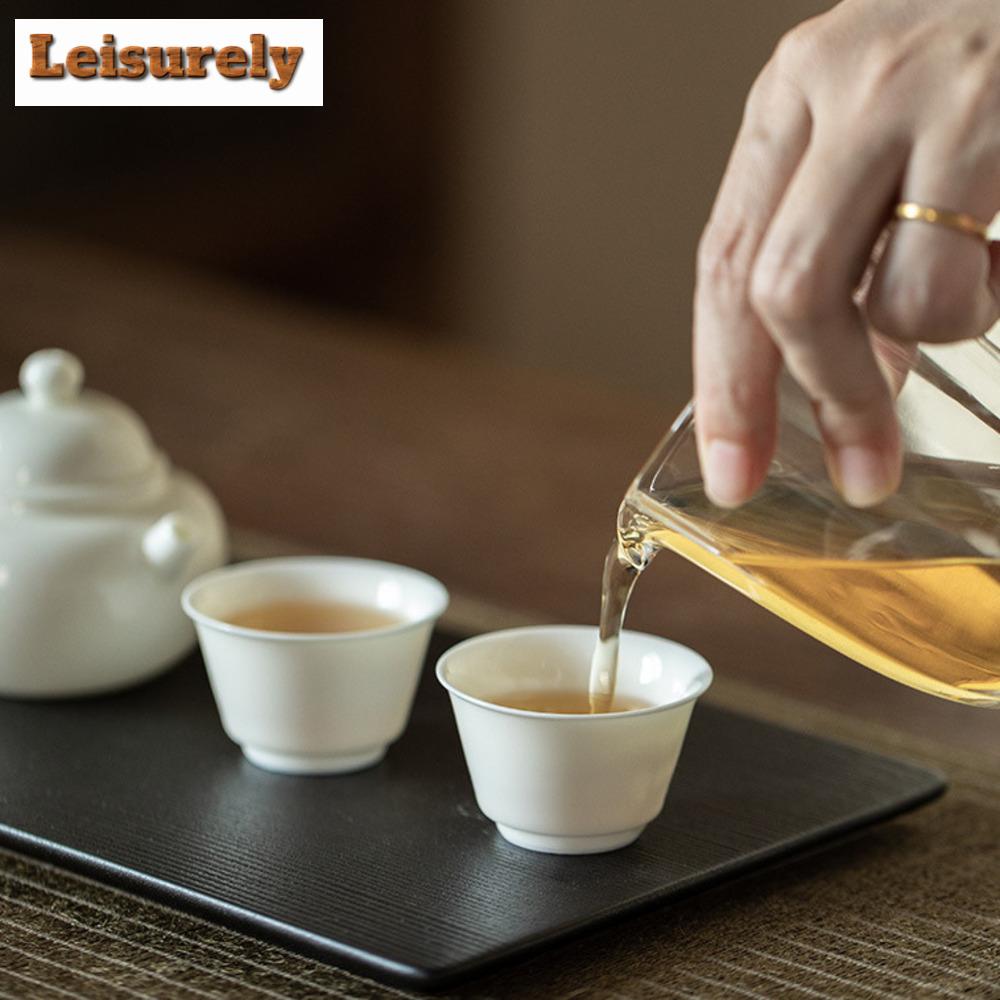 2ks/set Dehua Sheep Fat Jade White Porcelánový šálek Ručně vyrobený Relief Master Cup Meditační šálek Čazhan Kung Fu Čajová sada 35ml