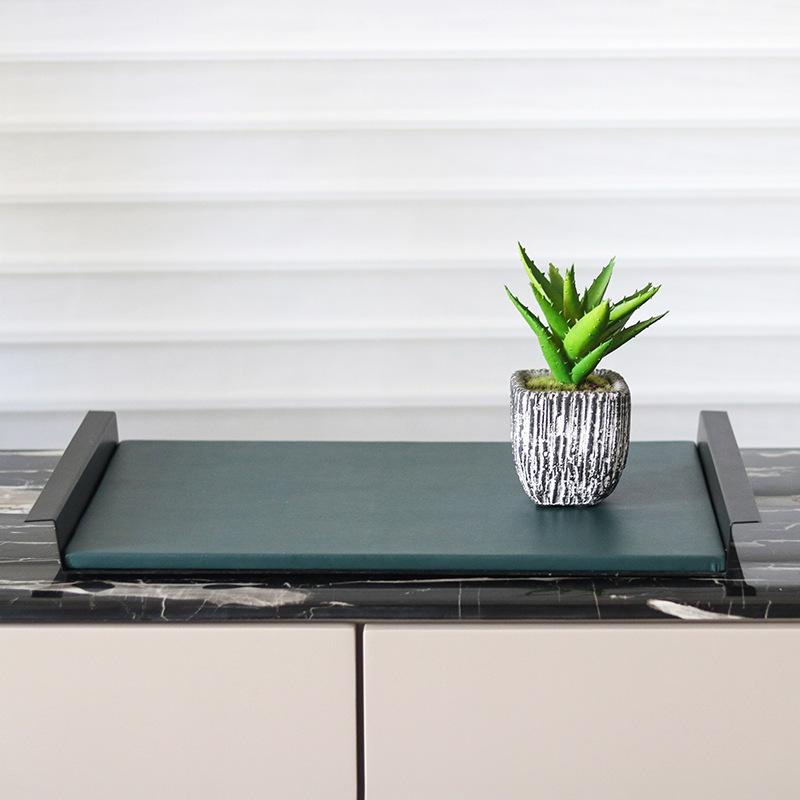 Lehký luxusní minimalistický kožený vonný tác na svíčky, ozdoby na modelový pokoj, vstupní ložnice, luxusní tmavě zelený úložný tác