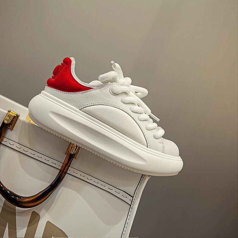 China Big Factory Good Price Women Sneakers Shoes Casual Walking Shoe Thick Sole Increase Cute Round Head Casual Women's Shoes