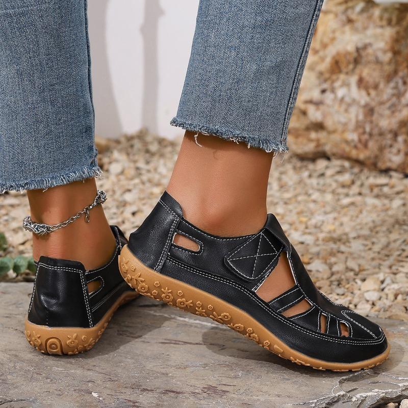 Cross Border Spring and Summer Breathable Hollow Women's Shoes with Toe Caps, Sporty Roman Sandals, Soft Soles, Mom's Hole Casual Shoes