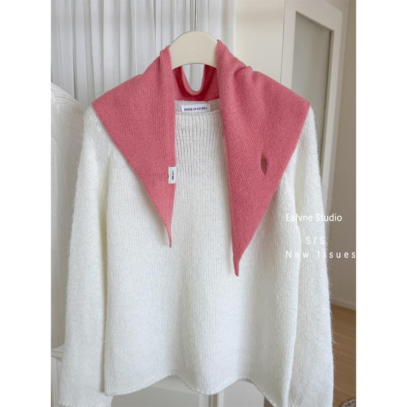 A Versatile and Warm Neckerchief Headscarf Shawl and Scarf for Women in Autumn and Winter