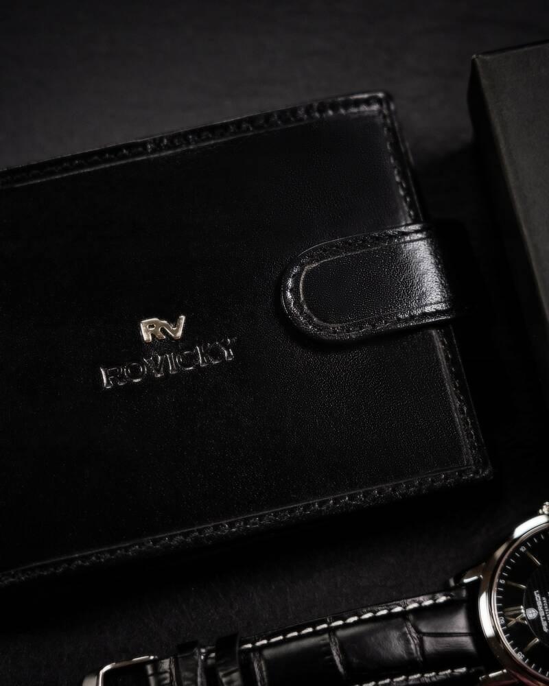 Classic men's wallet made of natural leather - Rovicky