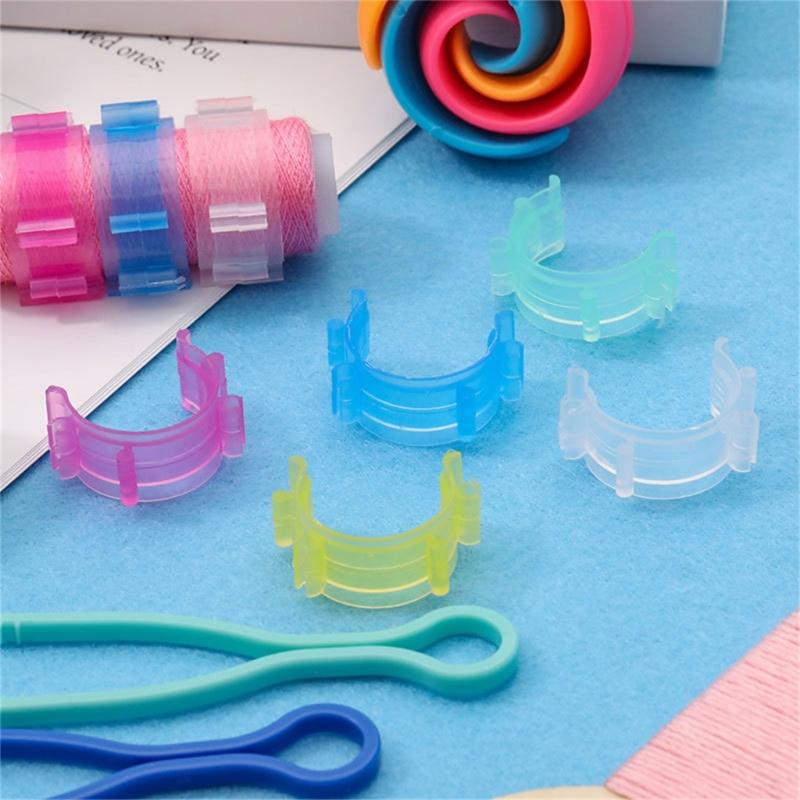 142Pcs Thread Spool Huggers Thread Spool Savers, Thread Spool Holders Clip Bobbin Clamps, Sewing Embroidery Accessories