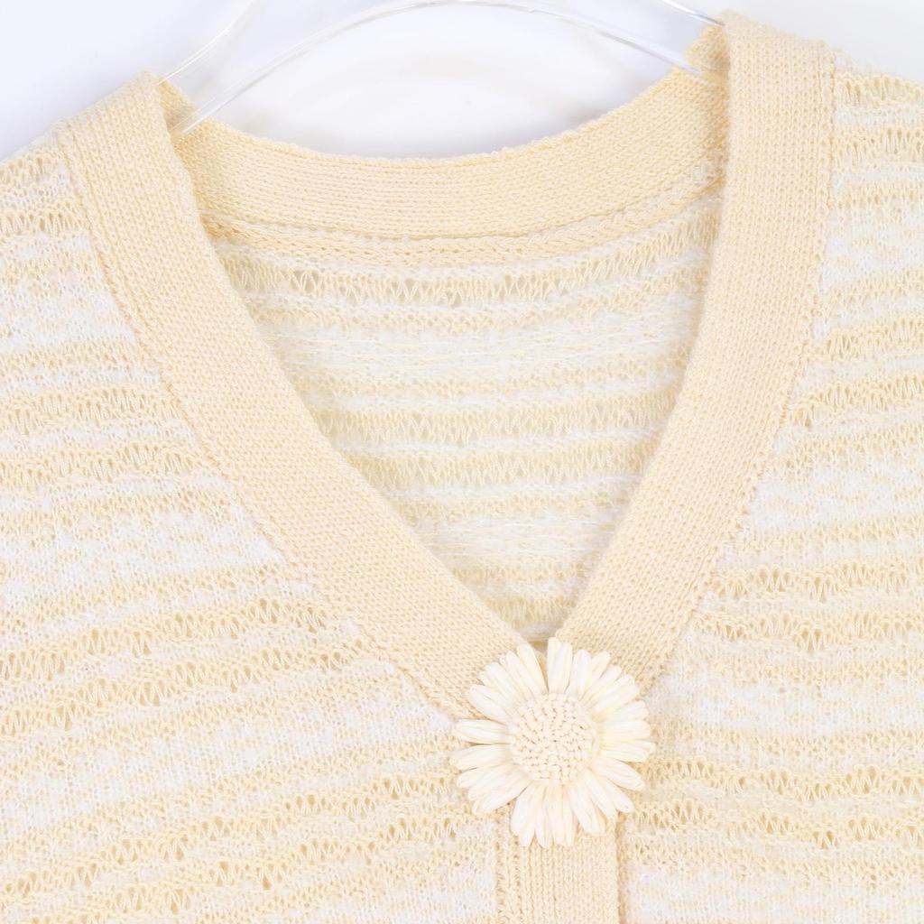 French V-Neck Slim Fit Cardigan - Floral Button, Sleeveless Knitwear for Spring/Summer