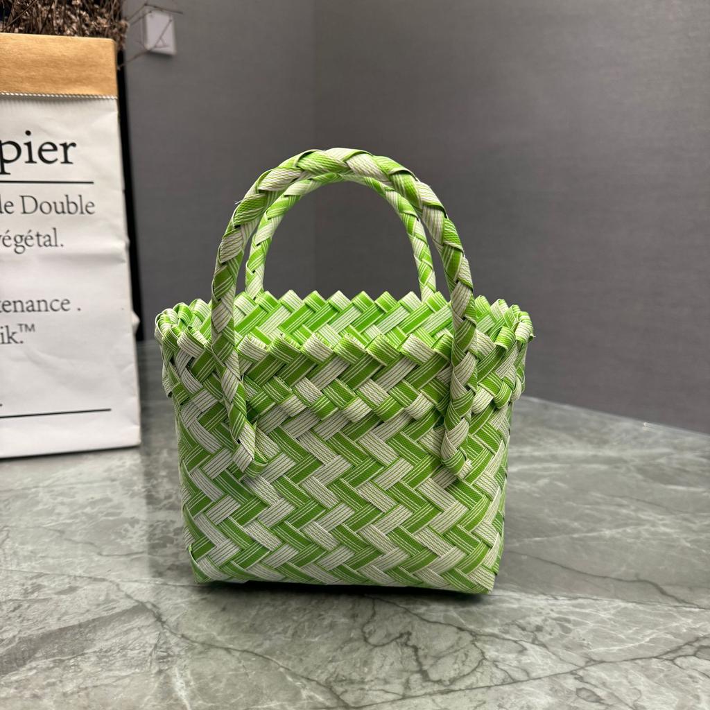 Plastic Woven Handbag Woven Basket Souvenir Basket Bag Beach Women's Bag
