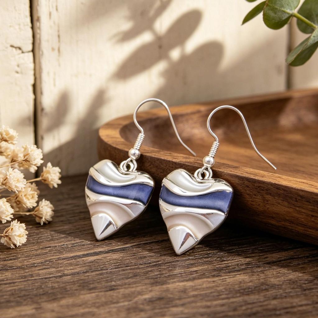 Hot-selling European and American Style Hand-painted Enamel Love Earrings Original Design Niche Temperament Versatile Earrings Environmental Protectio