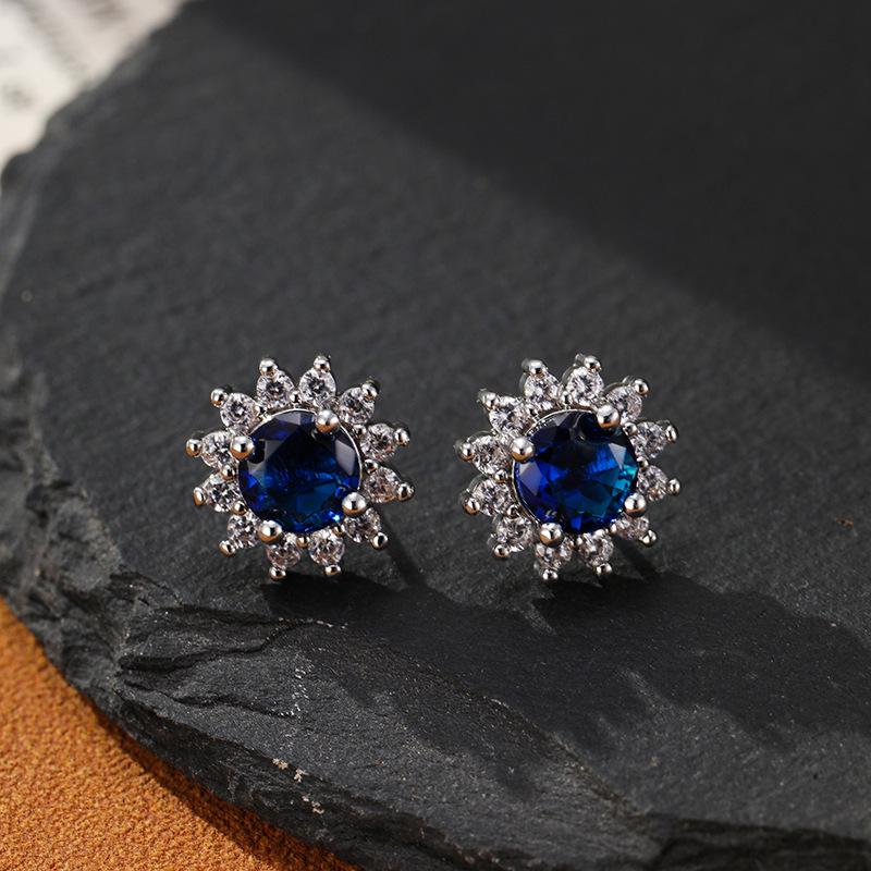 

Элегантные серьги-пусеты с сапфировым цирконом для женщин - Уникальный осенне-зимний дизайн высокого класса с серебряным штифтом 925 пробы. серебряный