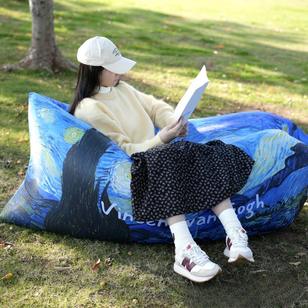 Portable inflatable sofa, inflatable bed for children, family fun and quality time