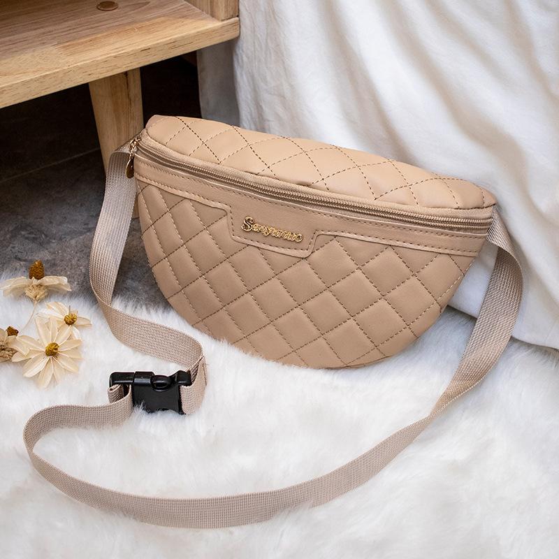 Trendy high-end versatile diamond embroidered fanny pack, casual texture, large-capacity messenger breast bag, crescent bag.