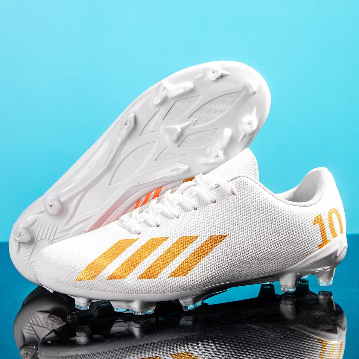 

Spike football shoes Spike youth primary and secondary school students Broken nails football training shoes Competition sneakers men 35