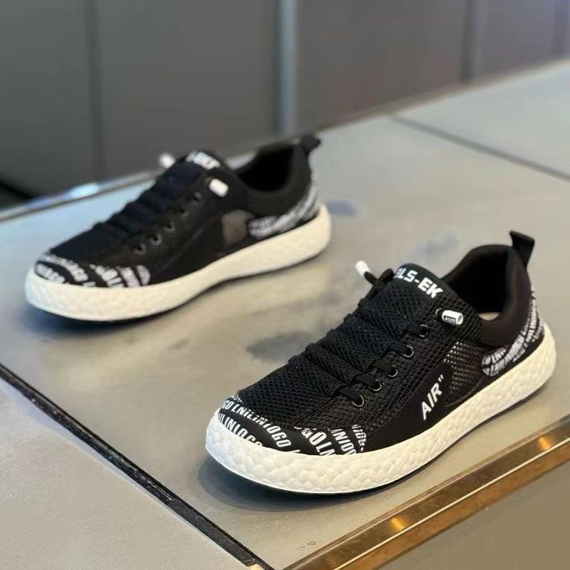 

Board shoes men s new thick-hole mesh breathable sports shoes soft-soled fashion casual shoes lace-up-free one-pedal trendy shoes 44 чорний