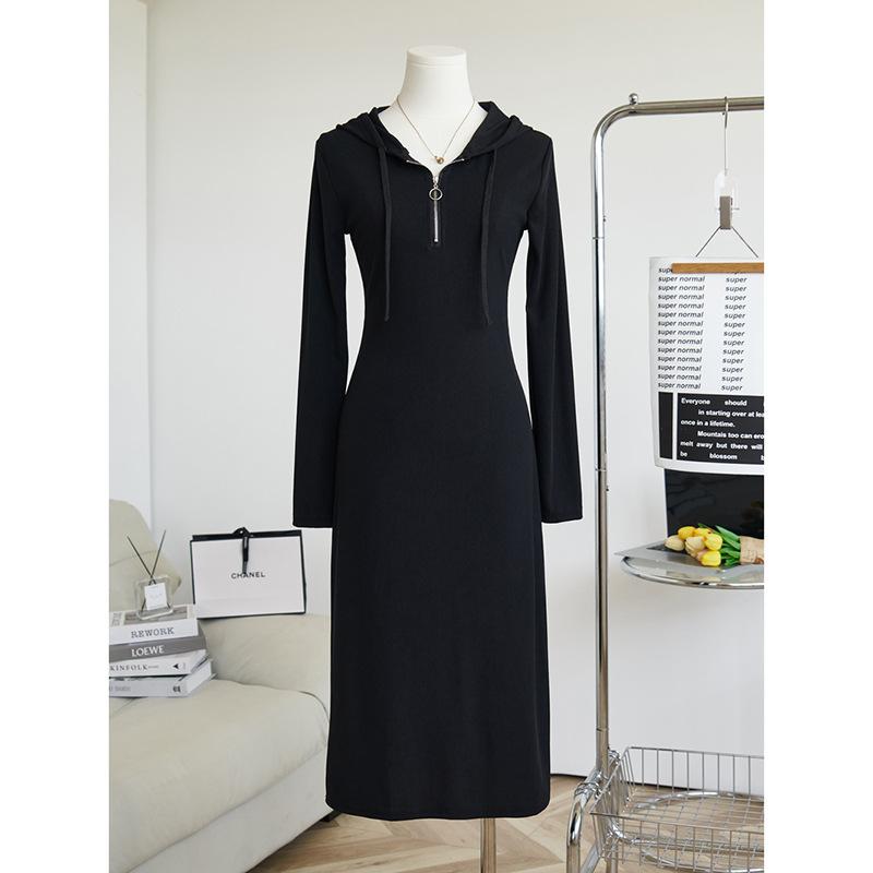 

Black temperament hooded semi-zipper long-sleeved dress women s autumn new slim and thin casual bottoming sweater skirt 3XL чорний