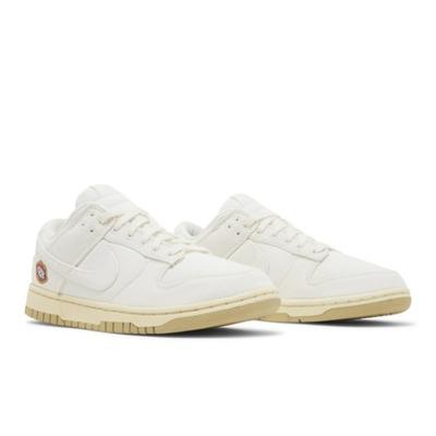 Wmns Dunk Low SE The Future Is Equal FD0868-133