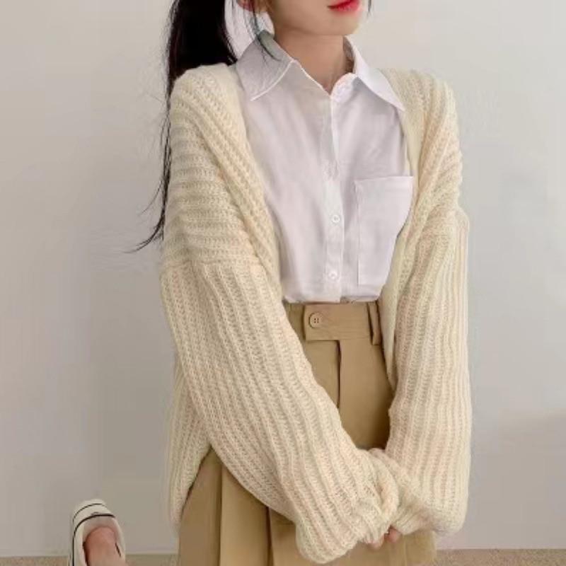 

Шикарный осенний вязаный свитер с рукавами-фонариками, женский свободный винтажный кардиган с v-образным вырезом, женский однотонный мягкий повседневный трикотаж 28275 One Size белый