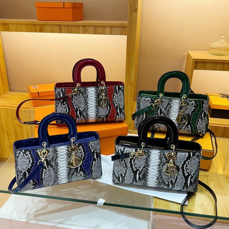 1pcs Women's Elegant PU Leather Handbag Snake Print Crossbody Bag Stylish Evening Clutch Shoulder Purse Design