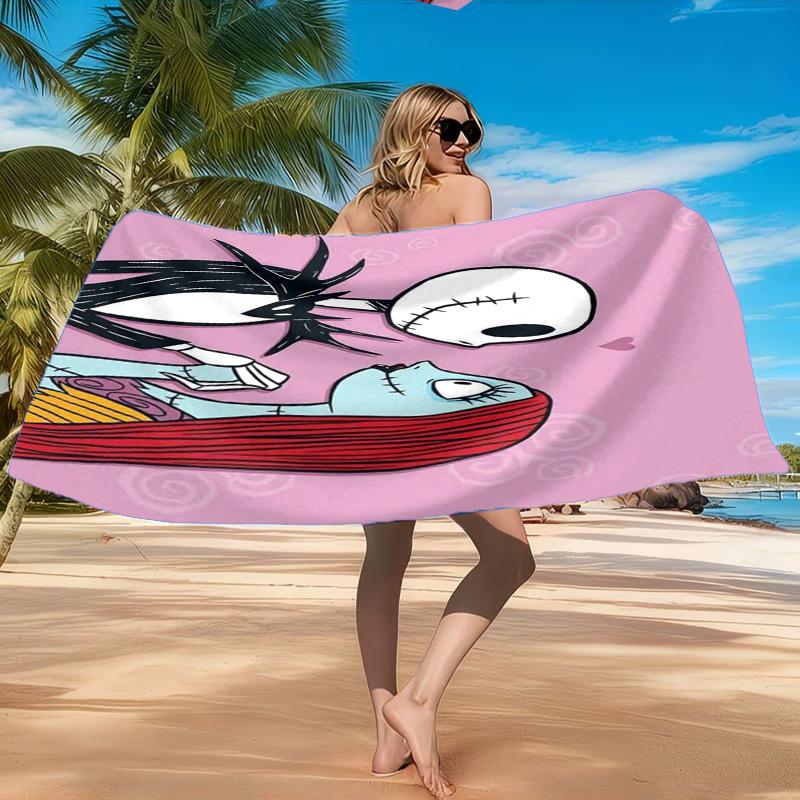 Skull Jack Artwork Printed Microfiber Beach Towel, Soft And Absorbent, Quick-Dry, Ideal for Summer Travel, Beach Essential, Swimming Pool