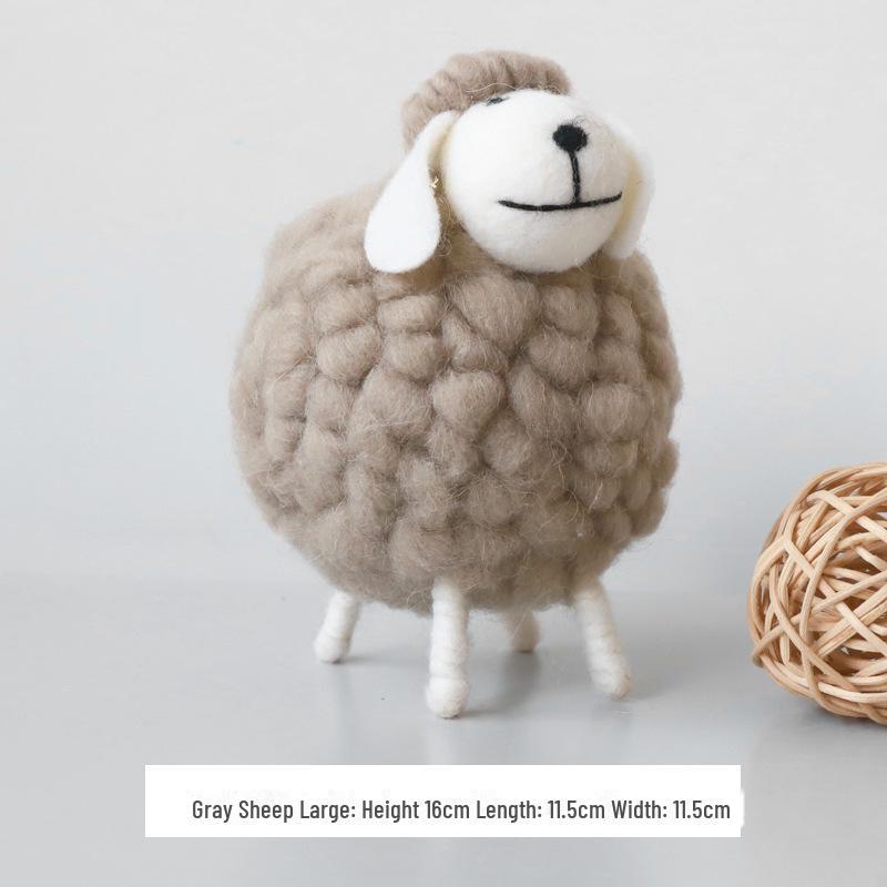 

Милые украшения из фетра в виде овец: Креативный декор детской комнаты и спальни в скандинавском стиле