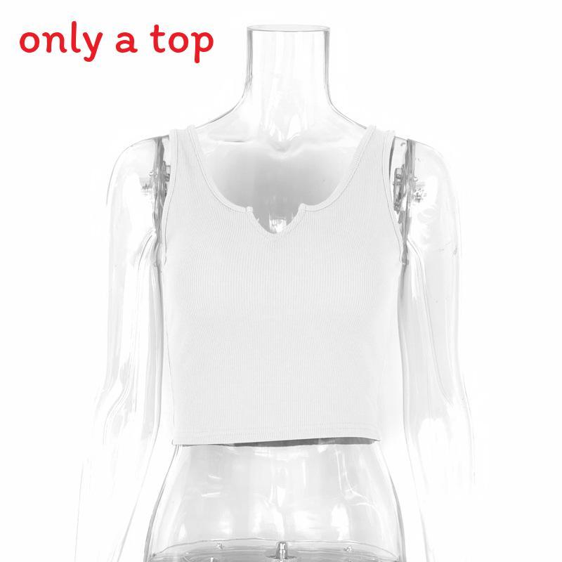 Streetwear Crop Top With Ribbed Cotton Material For Sexy Girls