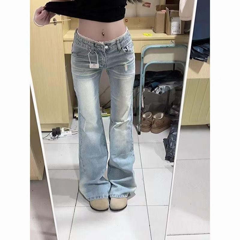 

Женские джинсы микро-клеш с низкой посадкой, рваные, светло-голубого цвета, стрейч - издание лето 2025 M синий