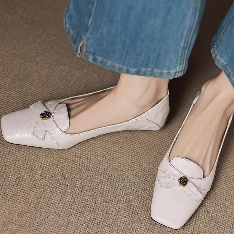 Cowhide version, genuine leather retro bow, one pedal, shallow mouth single shoes, women's camellia commuting small leather shoes