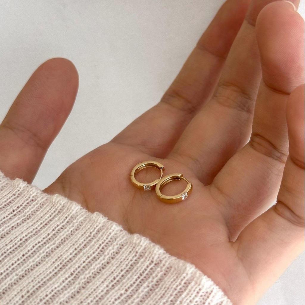 18K Gold Plated Silver Square Diamond Mini Hoop Earrings for Women - Simple Luxury Ear Cuffs