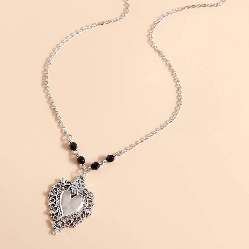 Skull & Heart Gothic Pendant Necklace - Fashion Jewelry Gift