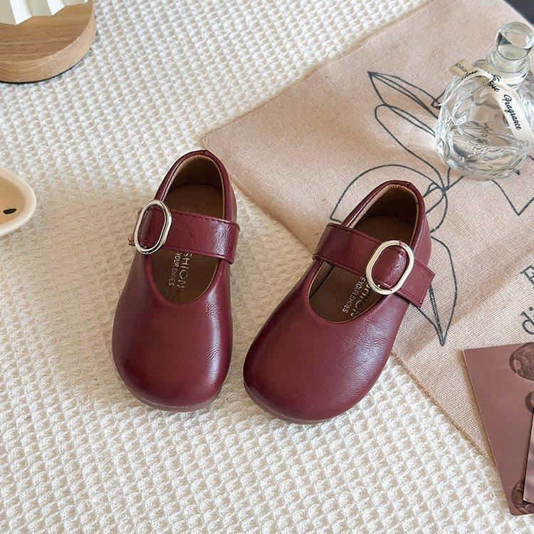 

Девочки Британские кожаные туфли 2025 осень новая обувь детские черные универсальные повседневные туфли девочки мягкая подошва детская обувь 36 yards inner length 22.1cm бордовый