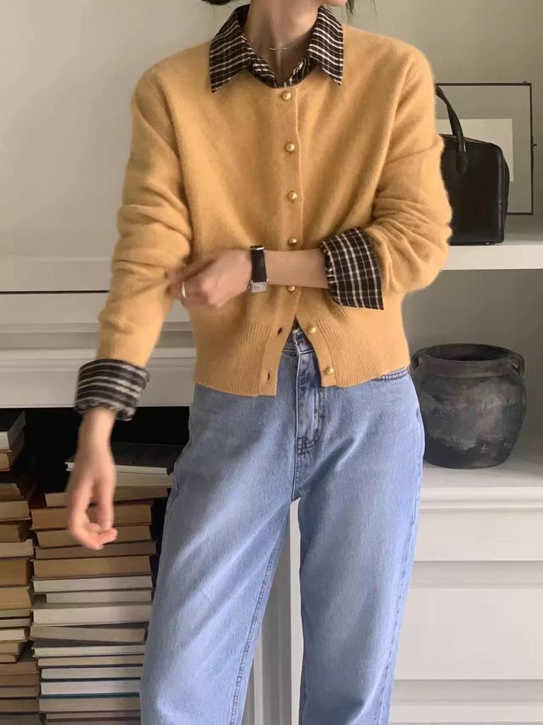 Women's French-Style Wool Knit Cardigan with Gold Button and Round Neck