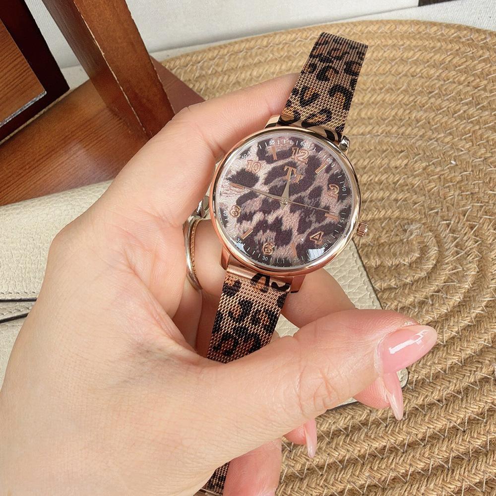 Tianta Fashion Roségold Leopardendruck Uhr Damen Nische Weizenähre Leopardendruck Netzarmband Personalisierte Große Zifferblatt