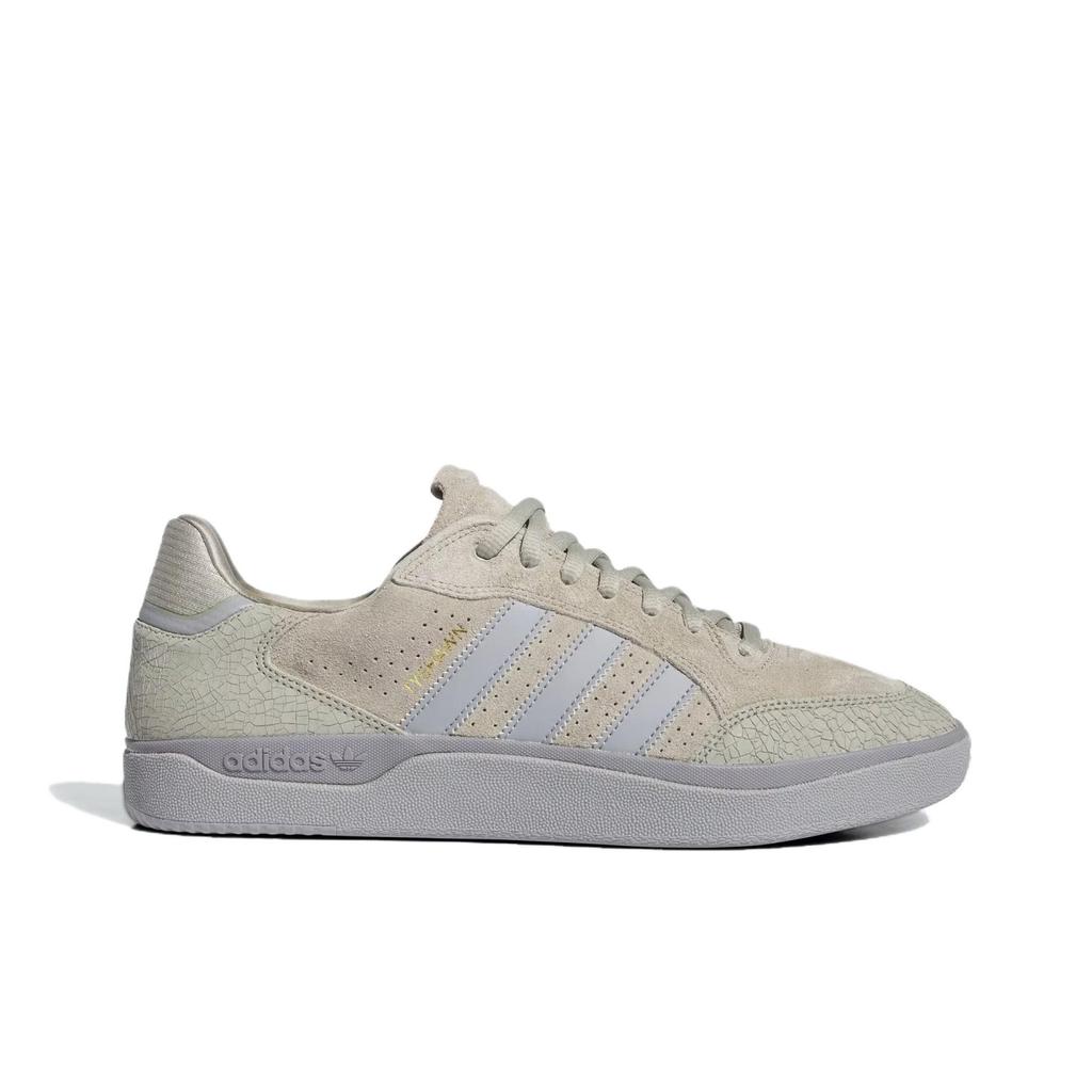 Adidas Tyshawn Low Silver Pebble Unisex Sneakers Grey Grey-Three Gold-Metallic IF4623