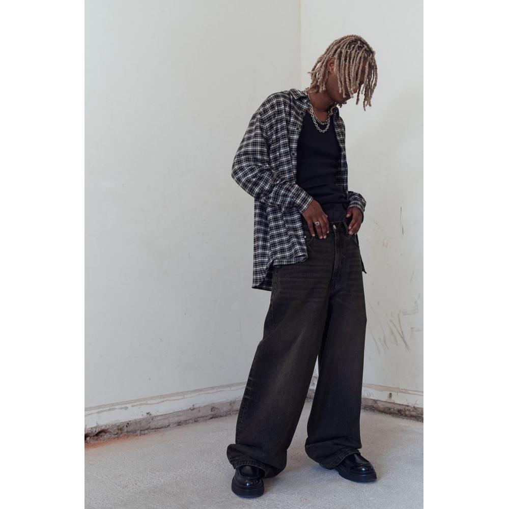 H M Super Baggy Jeans Black