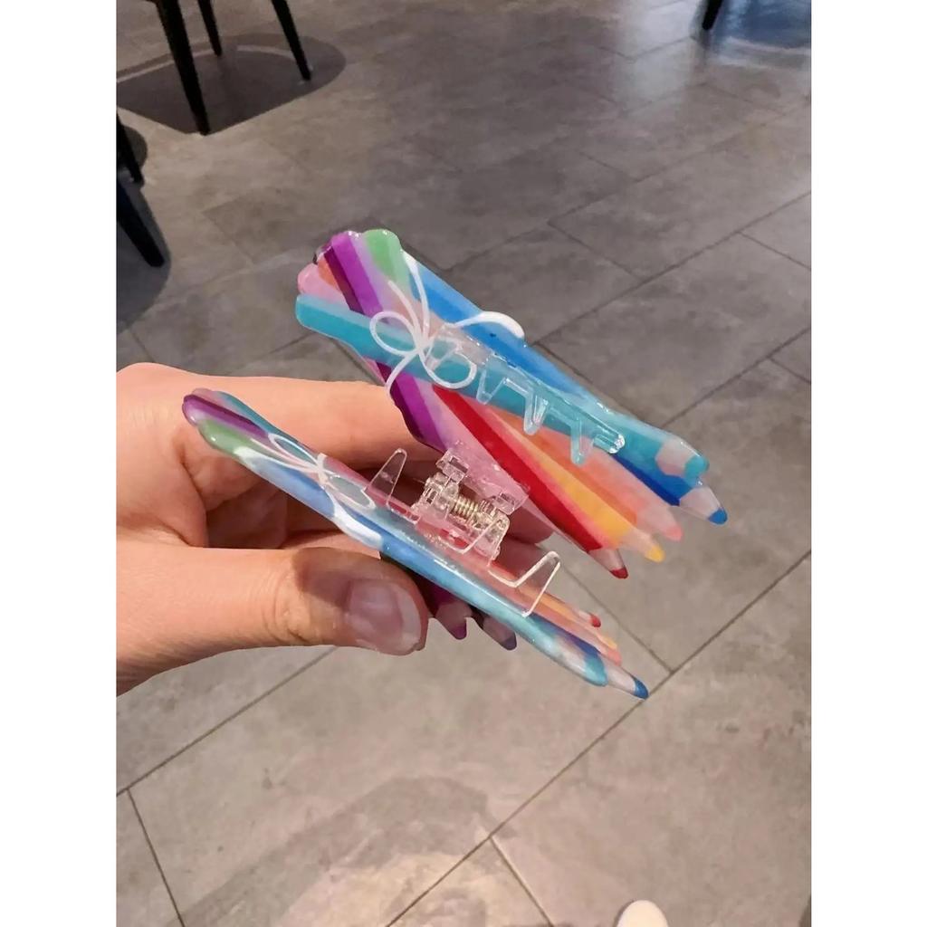 1 Colorful paintbrush grab clip Creative Bouquet Styling Hairpin Teachers' Day gift Updo Shark Clip Cute hair accessories