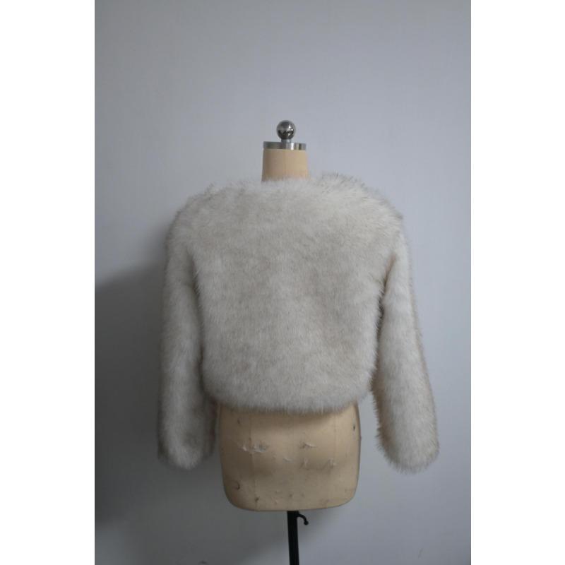 Krótki modny płaszcz z sztucznego futra z dekoltem w serek, lis, puszysty plusz, odzież damska