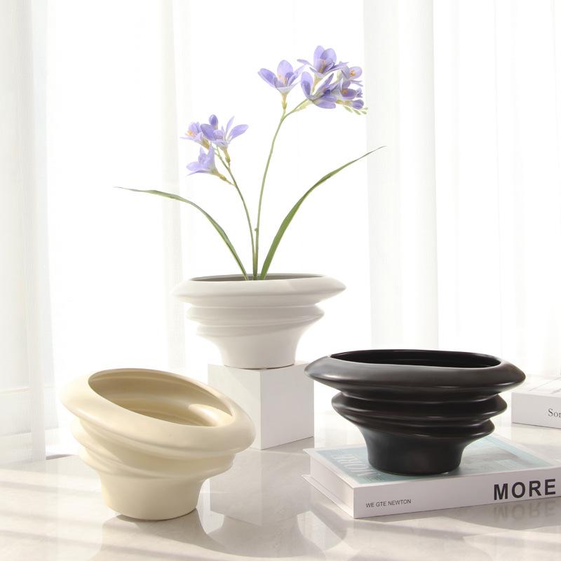 

Ceramic Flower Pots Geometry Folded Pattern Flower Vase Potted Plants Garden Accessories Balcony Decorations Succulent Pot