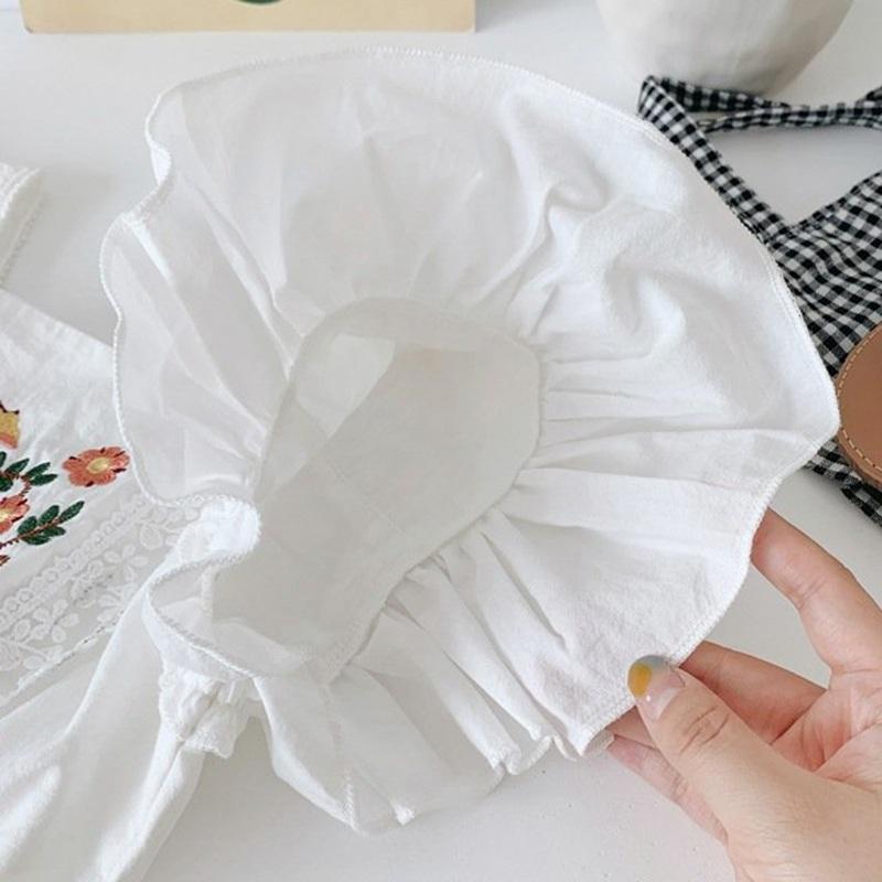 Sweet Girl Shirt Embroidery Lace Shirt Short Top Childrens Clothing