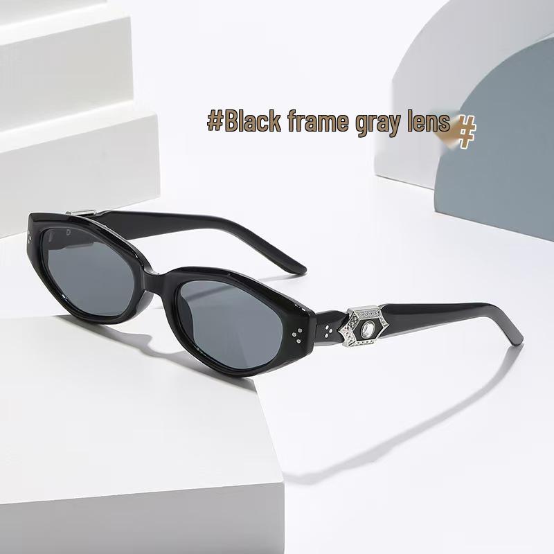2026 Retro Polygonal Cat Eye Sunglasses for Men & Women - UV Protection, High-End Small Frame