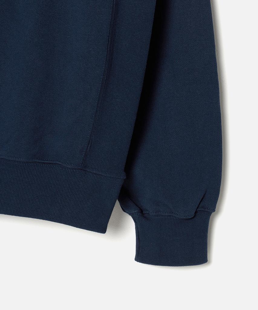 Maenhatanlekojeu M Logo Crew Neck - Navy