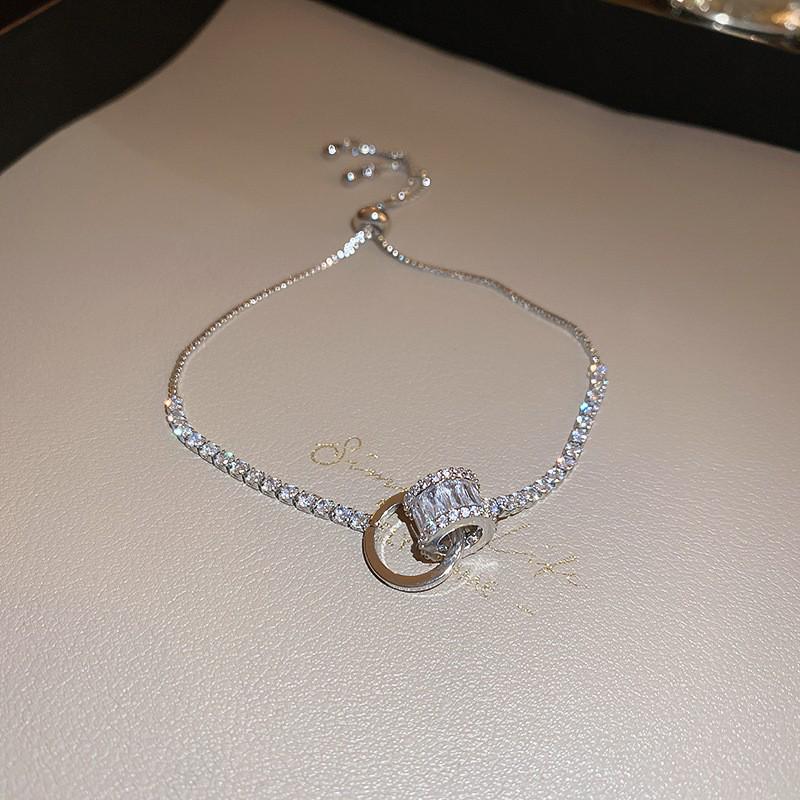 Gold-Plated Zircon Sun & Heart Bracelet: Stylish, Versatile, Elegant Light Luxury Jewelry for Women.