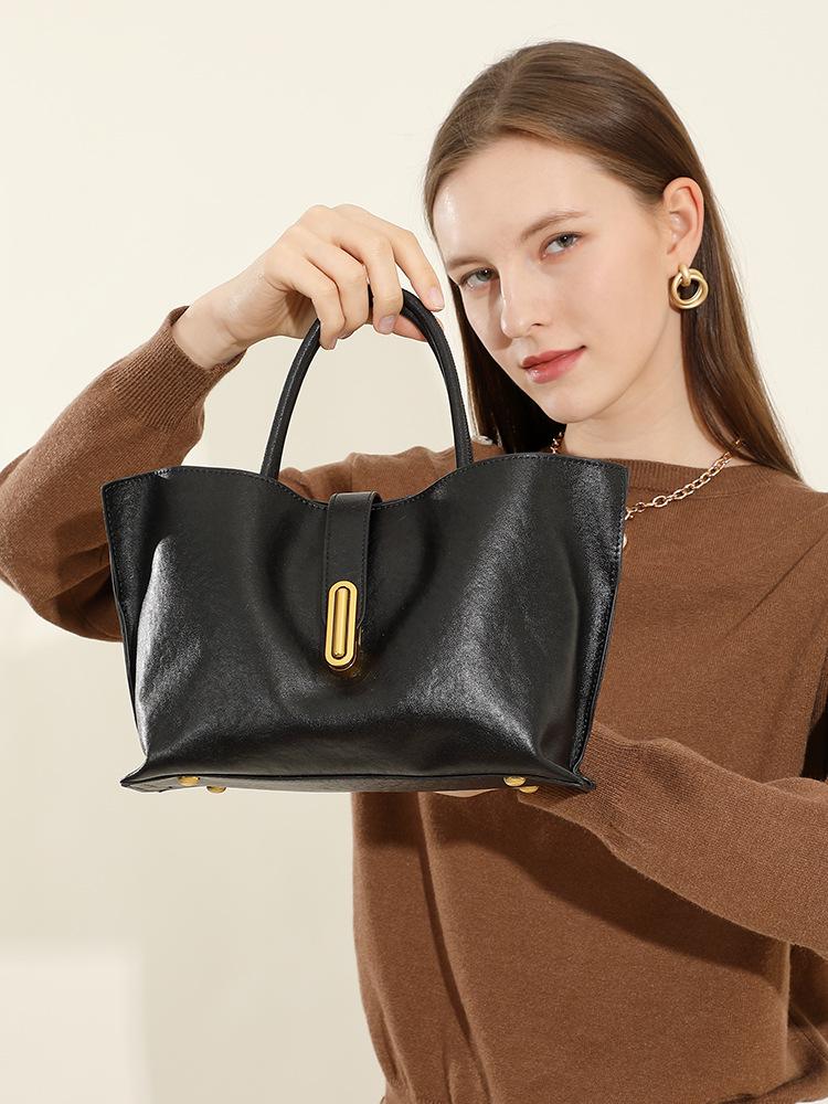 Women's Vegetable-Tanned Leather Tote & Crossbody Bag - Niche Fashion Handbag