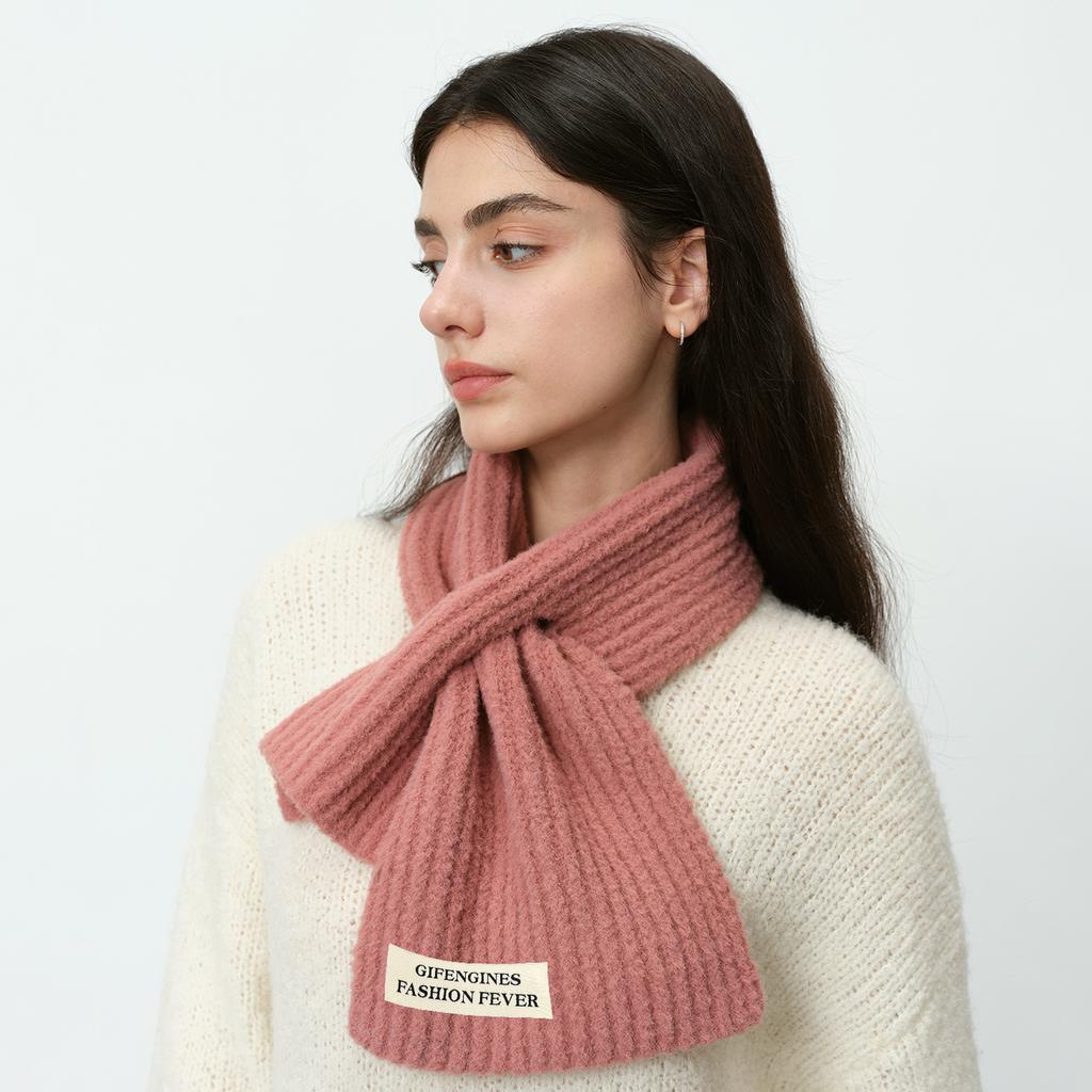 Designer's New Autumn and Winter Personality Sweet and Versatile Warm Cross High-end Knitted Scarf Small Scarf Women