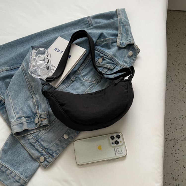 New Fashionable Women's Dumpling Bag Messenger Bag