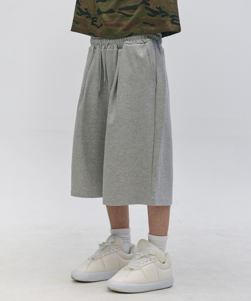 SOMEPLACE MAN Basic Bermuda Wide Fit Elastic Waist Sweat Oversized Training Cropped Pants_2 Colors