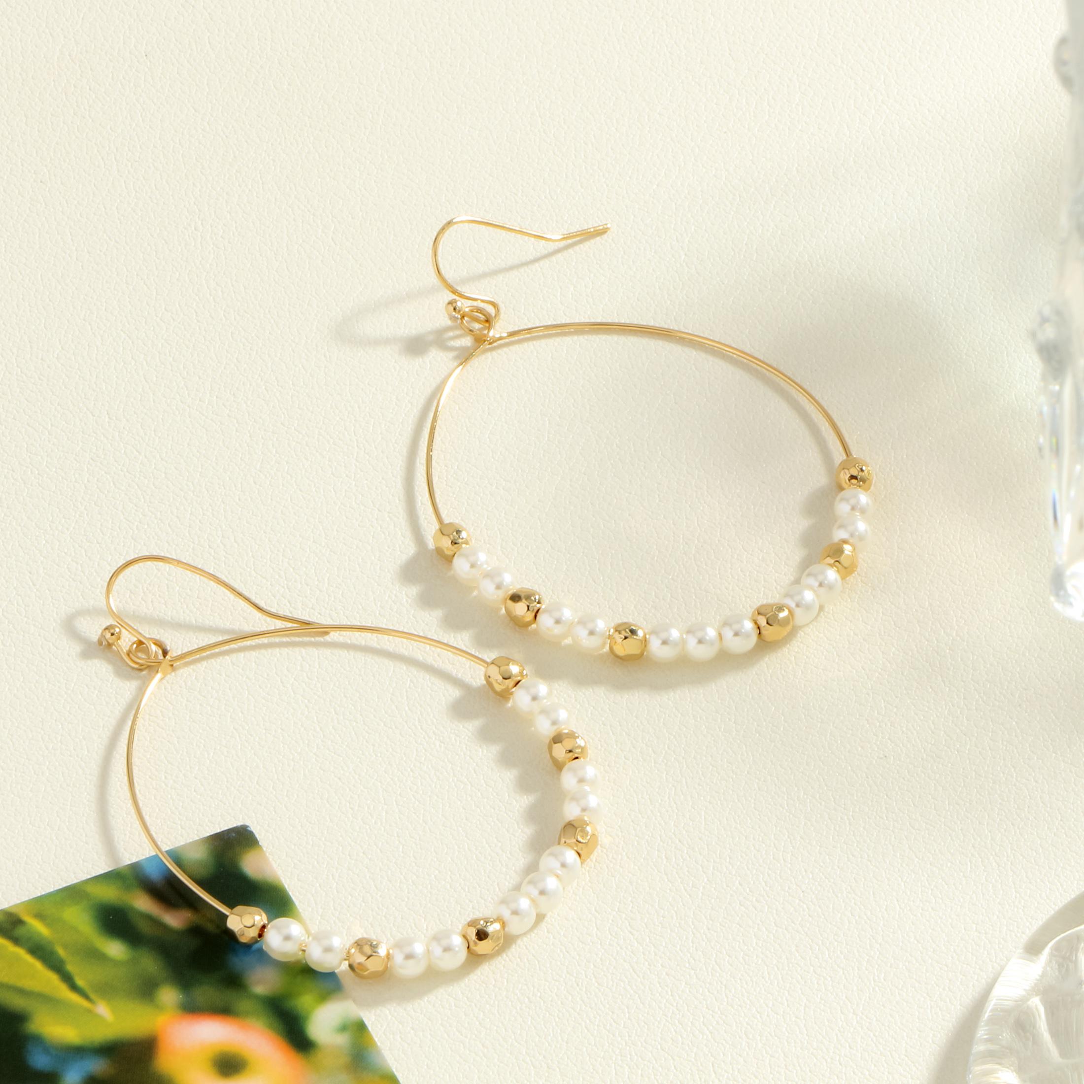 Golden Hoop Earrings with Imitation Pearl Inlay Copper Base Elegant Large Circle Drop Earrings GOLD