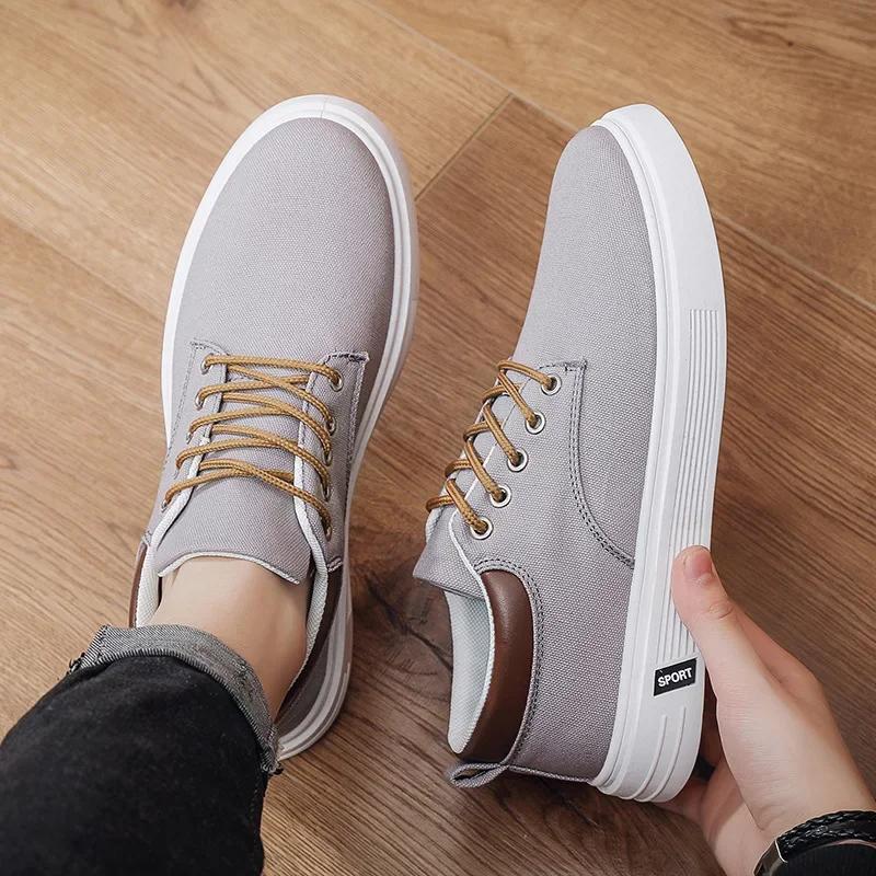 Fashion Lace Up Men Casual Shoes Lightweight Round Toe Platform Men Board Shoes Outdoor Skateboard Sports Sneakers Tennis Shoes