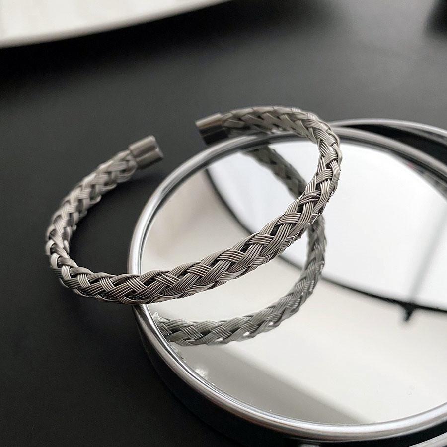 European-American Knitted Titanium Steel Bracelet: Versatile Women's Spring/Summer Jewelry