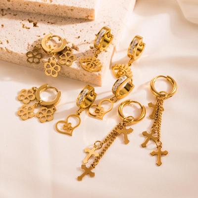Orecchini pendenti semplici a forma di cuore da donna Orecchini pendenti in acciaio inossidabile al titanio Orecchini a forma di fiore di cristallo color oro Ornamenti geometrici per le orecchie