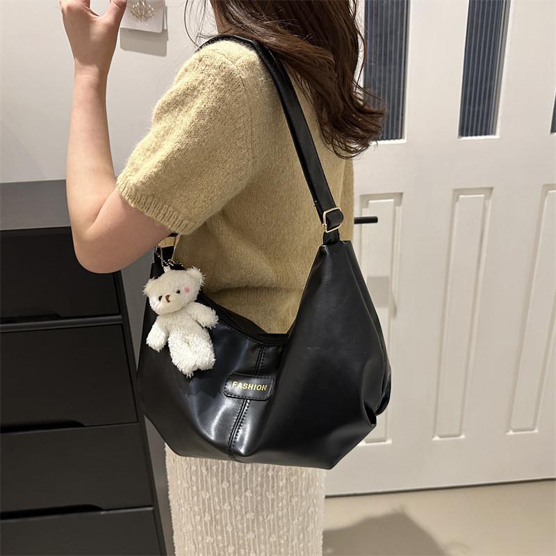 Fashionable 2024 Soft Pu Leather Tote Handbag For Women With Large Capacity And Stylish Stitches