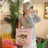 Crayon Shinchan Nylon-Tragetasche mit Buchstaben-Design für den täglichen Gebrauch